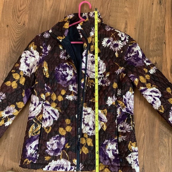 Lands End Puffer Jacket - Picture 6 of 6